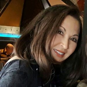 Meet your Posher, Linda